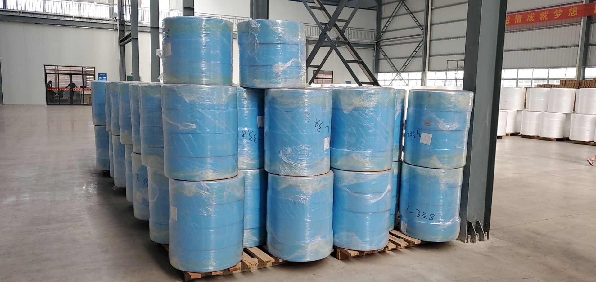 pp สปันบอนผ้านอนวูฟเวนของผู้ผลิตผ้าไม่ทอนอนวูฟเวน