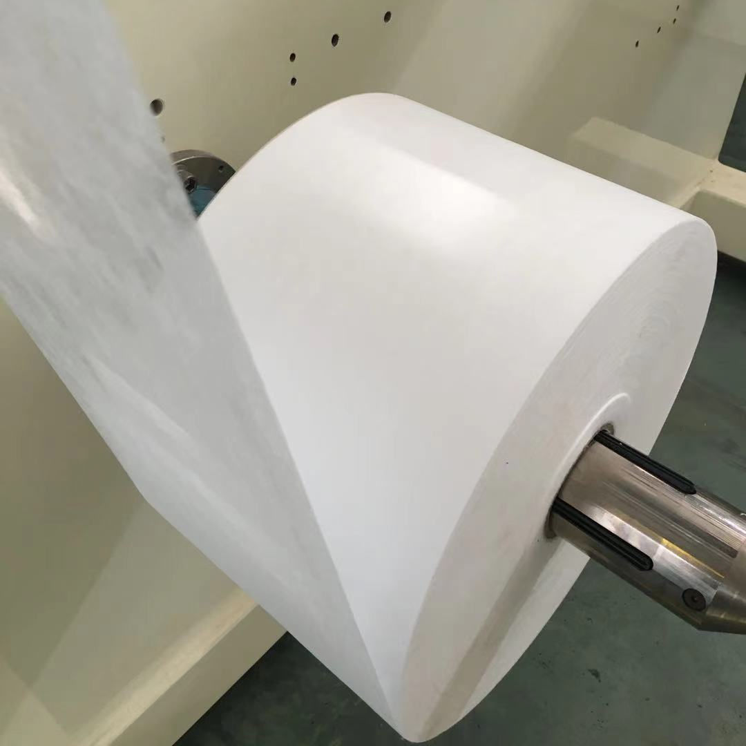 SSS Polypropylene Spunbonded ผ้านอนวูฟเวนสำหรับผ้าอ้อมเด็ก ผ้าอ้อมผู้ใหญ่ วัตถุดิบผ้าอนามัย