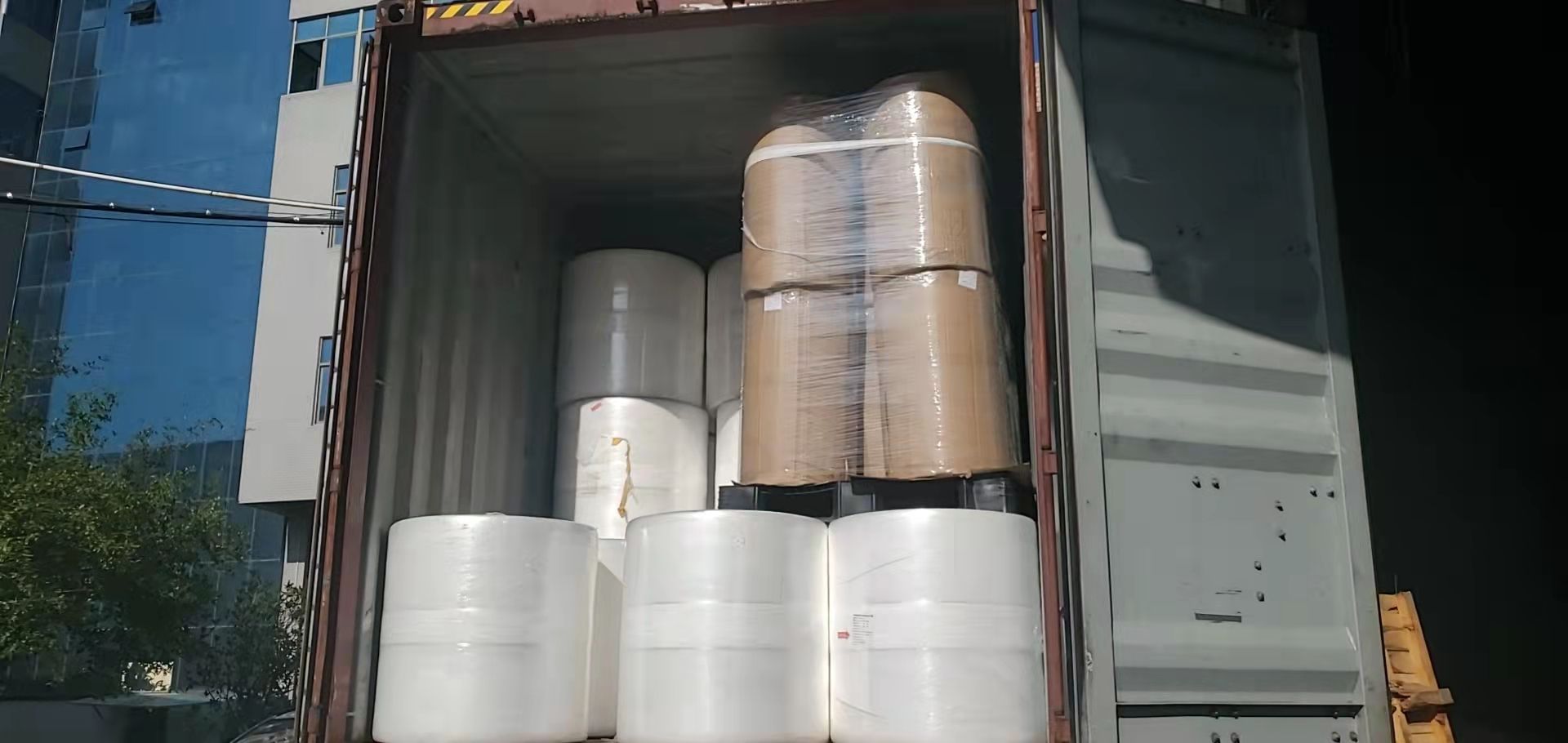 pp สปันบอนผ้านอนวูฟเวนของผู้ผลิตผ้าไม่ทอนอนวูฟเวน