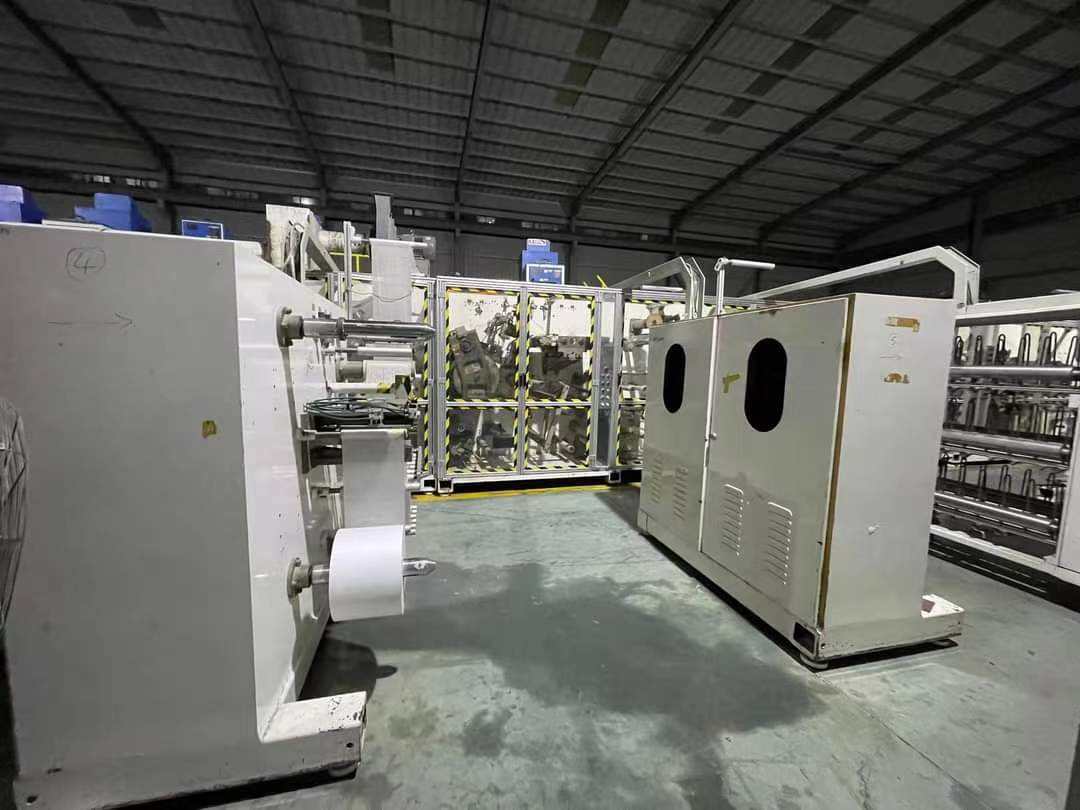 สายการผลิตผ้าอ้อมเด็กคุณภาพสูงใช้เครื่องผ้าอ้อมเด็ก